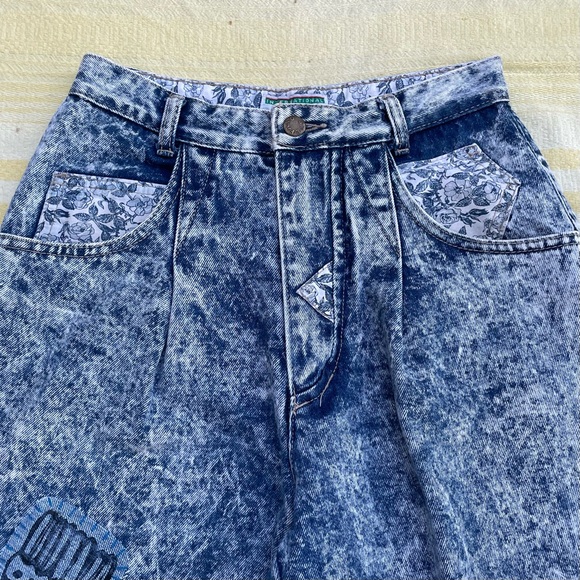 Vintage 80s upcycled patchwork acid wash jeans - Picture 2 of 5